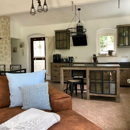 Ferienwohnung Am Wasser Villa Graf Von Pfeil Dresde Extérieur photo